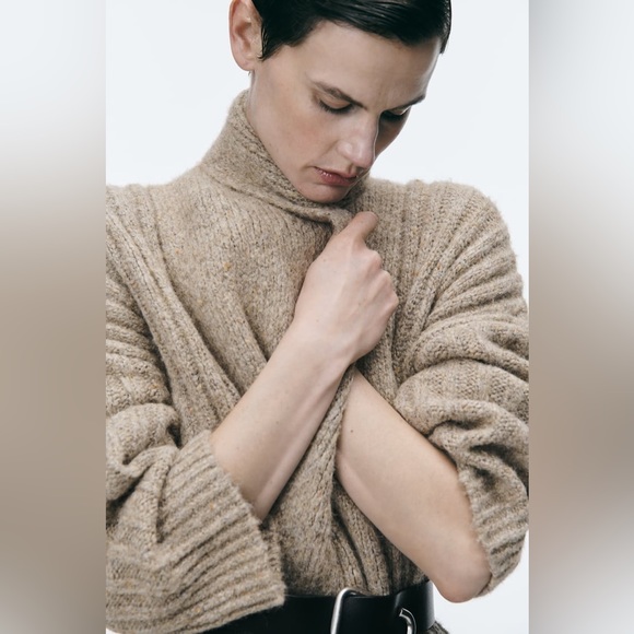 Zara Beige Rib Knit Coat - Picture 9 of 12